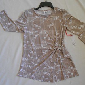 NWT Women's ELLE™ Knot-Waist Top Tan Trellis Plaid